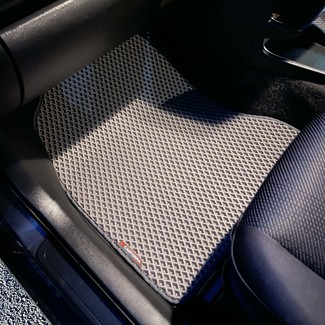 Ворсовые коврики на Toyota Wish II 2009 - 2017 в Саратове