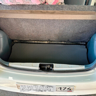 Коврики на Toyota Vitz I 1998 - 2005 в Саратове Коврики на Toyota Vitz I 1998 - 2005 в Саратове