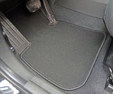 Коврики на BMW 2 Active Tourer (F45) 2014 - 2022 в Саратове