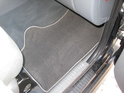 Ворсовые коврики на Jeep Liberty (KJ) 2001 - 2007 в Саратове