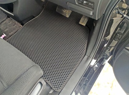 Коврики на Honda StepWGN IV 2009 - 2015 в Саратове