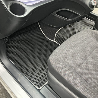 EVA коврики на Toyota Sienta II 2015 - 2022 в Саратове