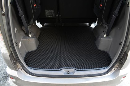 Ворсовые коврики на Toyota Voxy (R60) 2001 - 2007 в Саратове