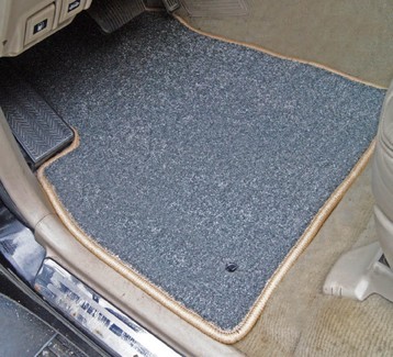 Ворсовые коврики на Lexus LX 470 1997 - 2007 в Саратове