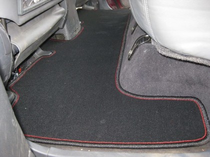 Ворсовые коврики на Toyota Land Cruiser 80 1990 - 1997 в Саратове