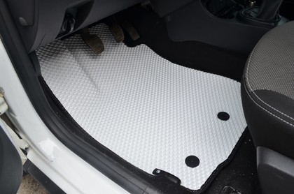 Коврики на Renault Duster I 2011 - 2021 в Саратове