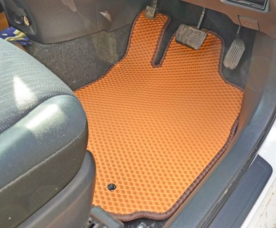 Ворсовые коврики на Toyota Wish II 2009 - 2017 в Саратове