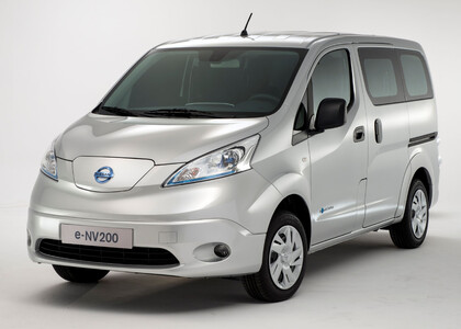 Ворсовые коврики на Nissan e-NV200 2014 - 2019 в Саратове